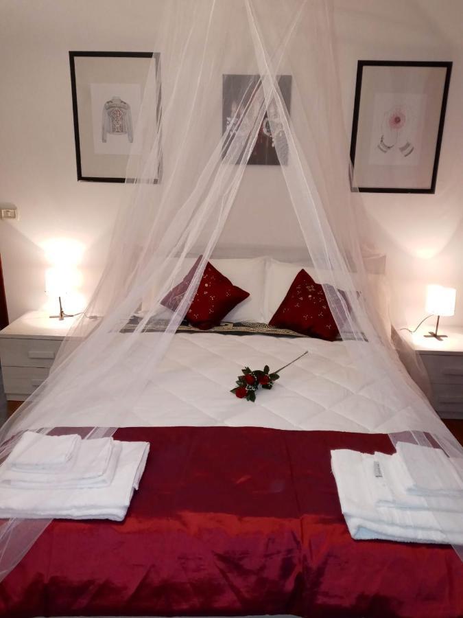 Sara Apartman Fidenza Kültér fotó